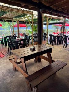 Malvinas Argentinas, GBA Norte 1613, Argentine