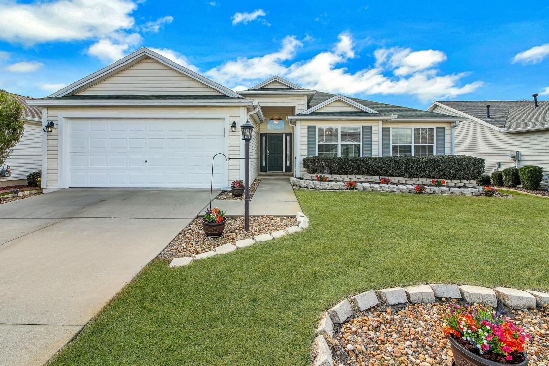 17283 SE 94th Coults Circle, The Villages, Florida 32162