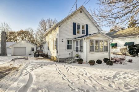 414 S State Street, Hampshire, Illinois 60140, États-Unis