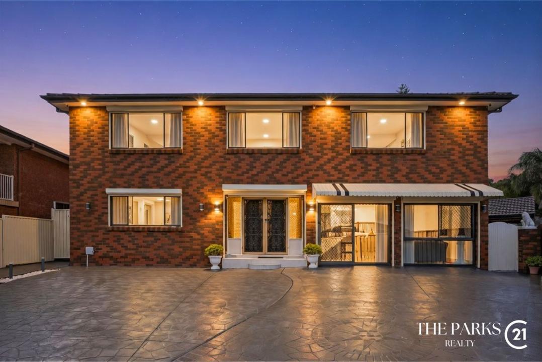 8 Moonbi Close, Greenfield Park, NSW 2176, 오스트레일리아