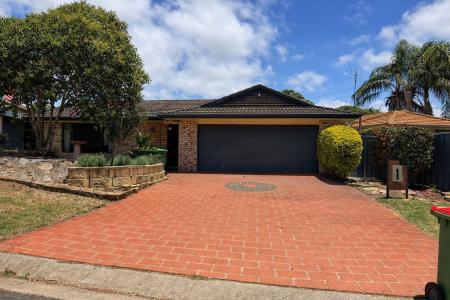 16 Christopher Court, Harristown, QLD 4350, Australia