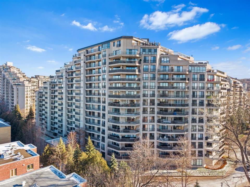 6150 Av. du Boisé, Montréal (Côte-des-Neiges/Notre-Dame-de-Grâce), Quebec H3S 2V2, Canada