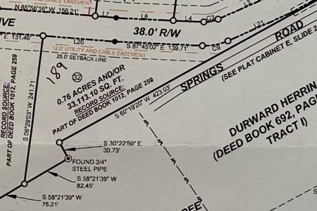 189 Woods Creek Lake Drive, Somerset, Kentucky 42503, USA