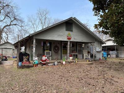 705.5 North Mill St, Henderson, Texas 75652, USA