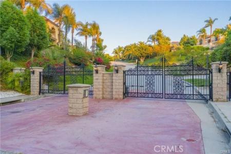 15477 SKYLINE DR, Hacienda Heights, California 91745