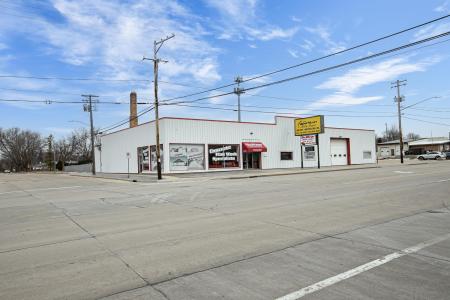 1610 W Wisconsin Avenue , Commercial, Appleton, Wisconsin 54914, USA