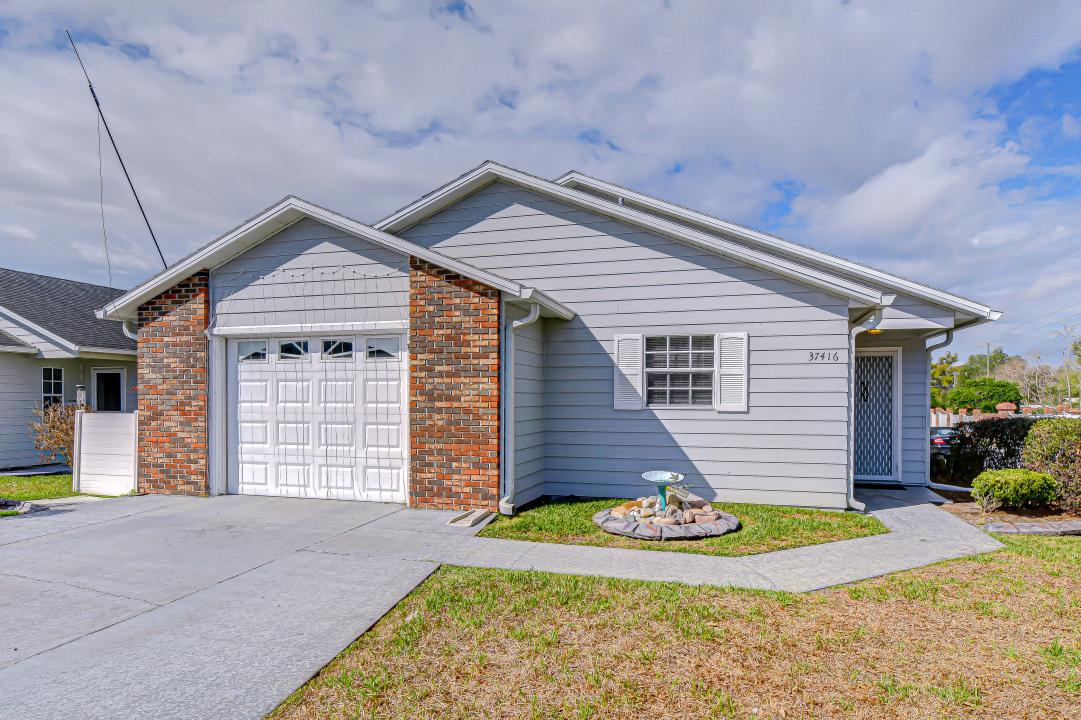 37416 Teaberry Loop , Zephyrhills, Florida 33542, USA