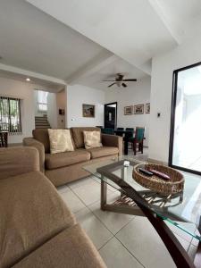 Las Colinas , Las Colinas Managua, Managua 00001, Nicaragua