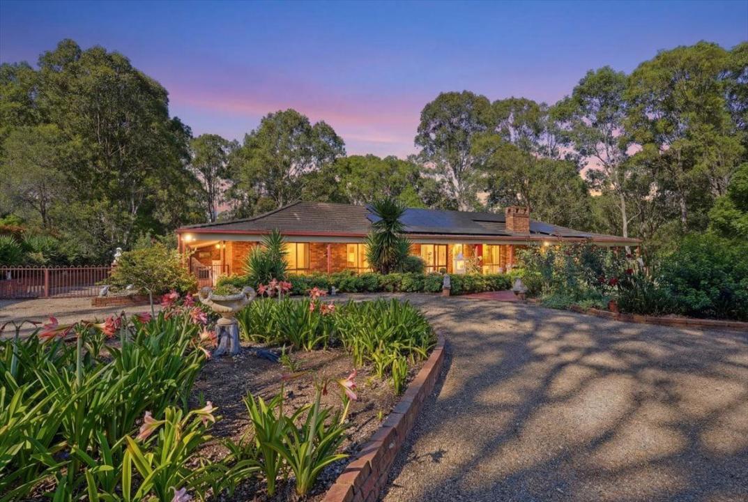 25 Smalls Road, Grasmere, NSW 2570, Austrália