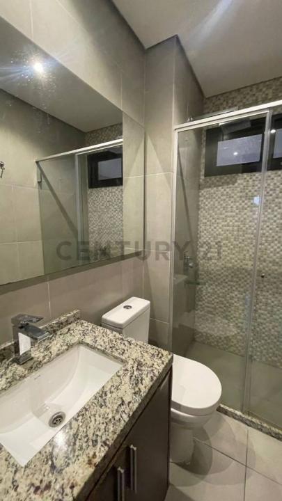 Legion civil extranjera 822, Recoleta, Asunción 00001, Le Paraguay