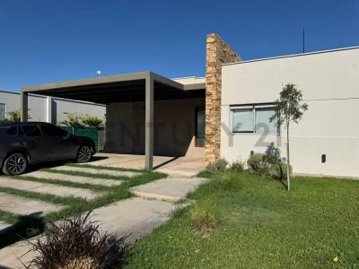 Severo del Castillo | Las Cortaderas Country , Guaymallén, Mendoza 5525, Argentina