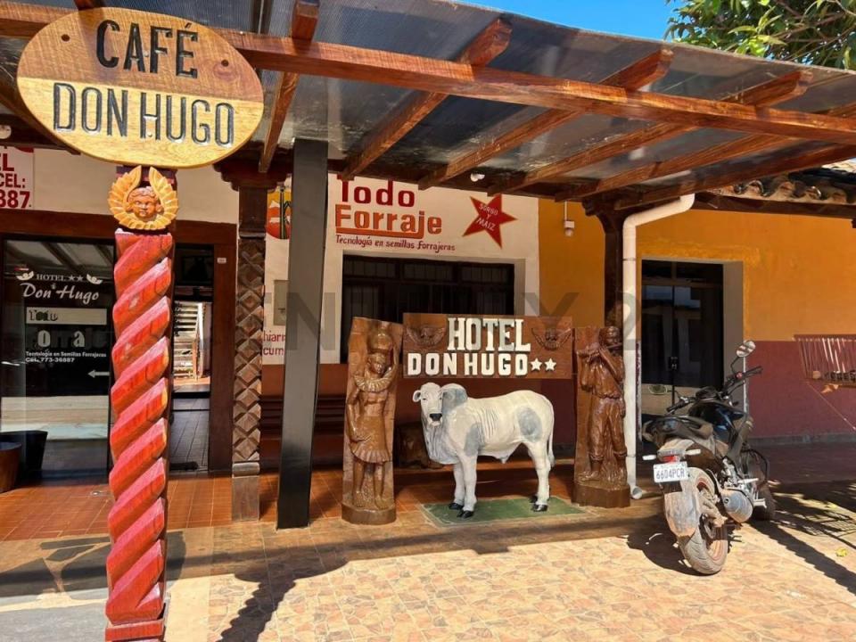 Este, Santa Cruz 00001, Bolivia