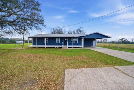 168 Courville lane, Sunset, Louisiana 70584, USA