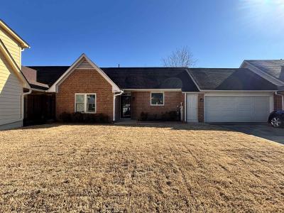 2945 Millers Pond, Memphis, Tennessee 38119, USA