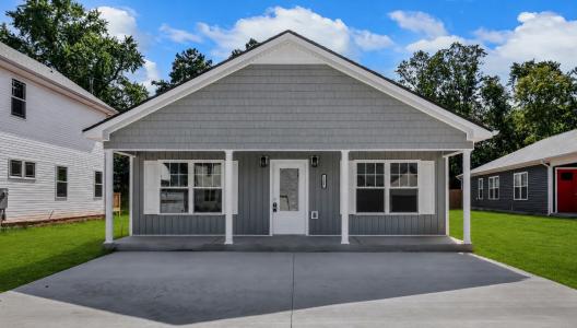 2627 Scott Dr, Clarksville, Tennessee 37042, USA
