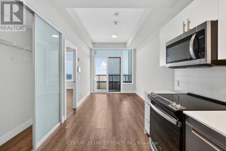 80 BOND STREET EAST, Oshawa (o'neill), אונטריו L1G 0E6, קנדה 