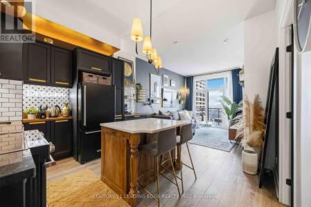 28 LINDEN STREET, Toronto (north St. James Town), Ontario M4Y 0A4, Kanada