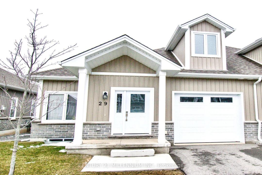 744 NELSON STREET W, Norfolk, Ontario N0A 1N0, Canadá