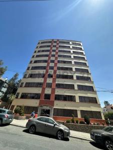 AV. MUÑOZ REYES ESQ. CALLE 25, EDIFICIO TORRES IV, PISO 4, N°401 , Calacoto, La Paz 00000, بوليفيا