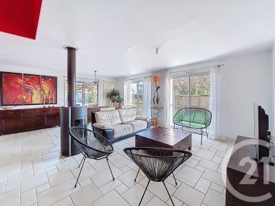 La Seguiniere, Pays de la Loire 49280, France