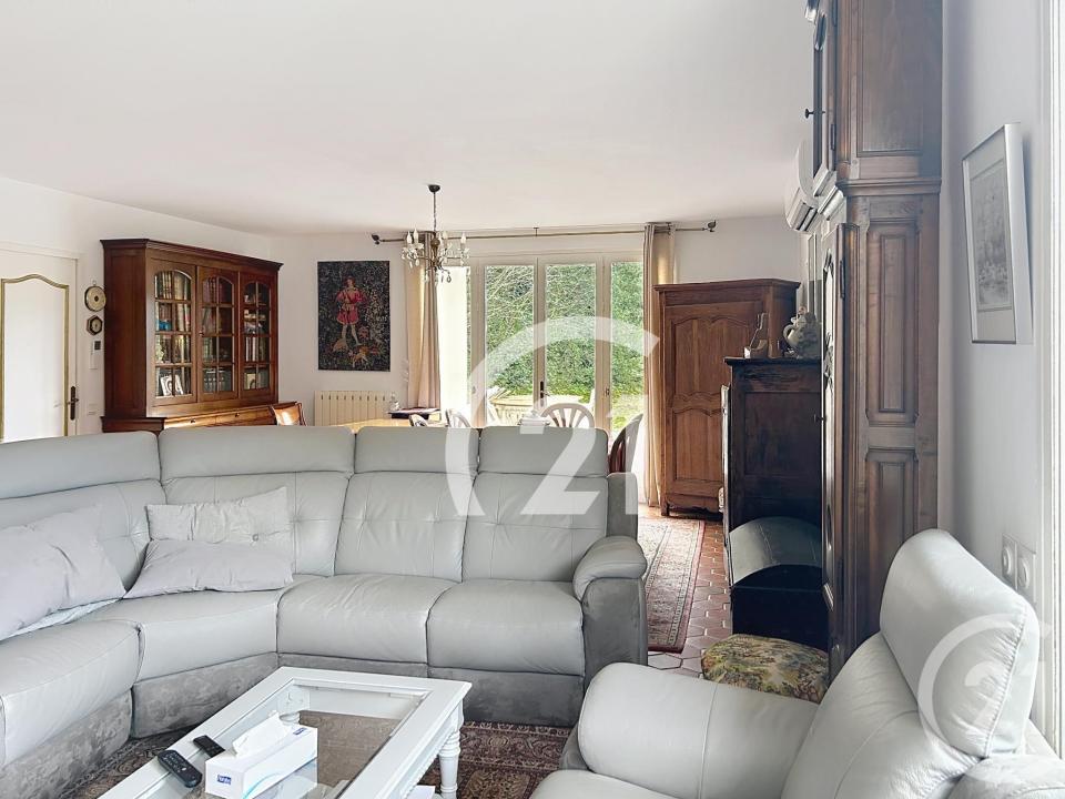 Ceret, Languedoc-Roussillon 66400, France