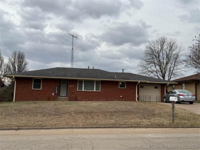 1217 E 9th Street, Cushing, Oklahoma 74023, Stati Uniti