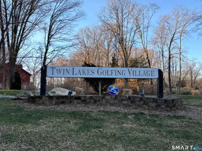 219 Twin Lakes Road #A A, North Branford, Connecticut 06471, États-Unis