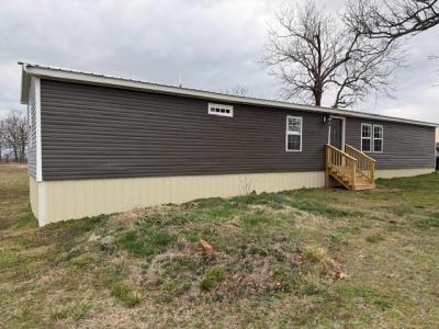 19327 Lawrence 1210, Aurora, Missouri 65605, USA