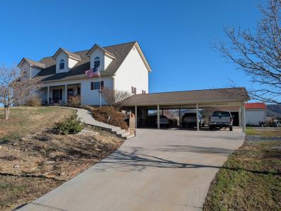 673 Gammon Springs Road, Bean Station, Tennessee 37708-3039, USA