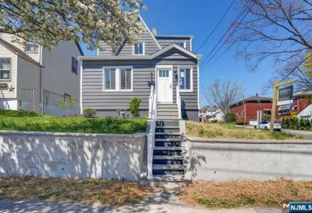 648 9th Street, Carlstadt, NJ 07072, USA