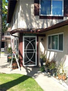 1145 W Sierra Madre, Azusa, CA 91702 Apt  2, Azusa, California 91702, Estados Unidos