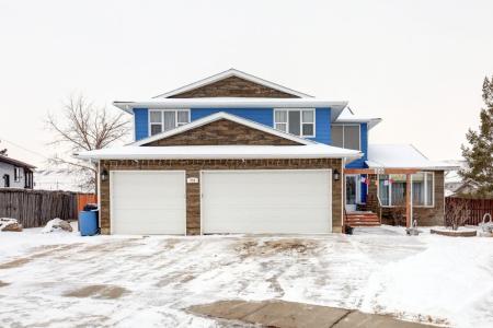 710 BANKVIEW CLOSE, Drumheller, Alberta T0J 0Y6, Canada