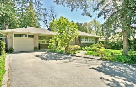 91 LUCAS STREET, Richmond Hill, Ontario L4C 4P4, Canada