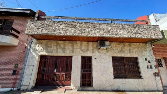 Erezcano 3337, Pompeya, Capital Federal 1437, Argentinien