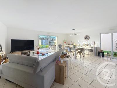 Lannion, Bretagne 22300, アキタン