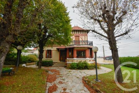Brioude, Auvergne 43100, France