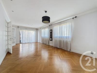 Clermont Ferrand, Auvergne 63000, France