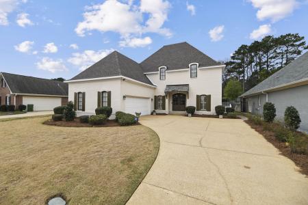 7048 Mid Pines, Montgomery, Alabama 36117, USA