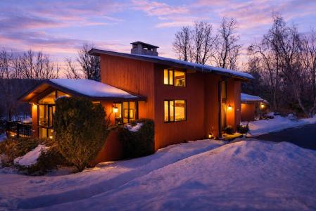 1023 North Woodstock Road, Southbridge, Massachusetts 01550, USA