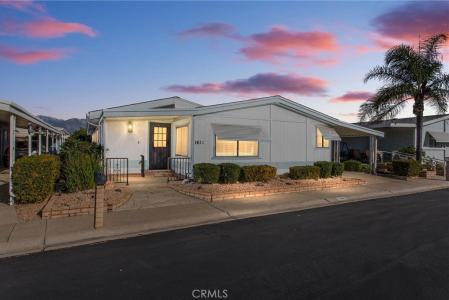 1412 Medallion, Redlands, California 92374, USA