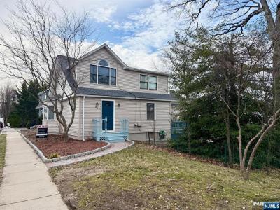 80 Roosevelt Avenue, Bergenfield, NJ 07621, USA