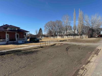 145 N Lincoln, Oakley, Idaho 83346, Estados Unidos