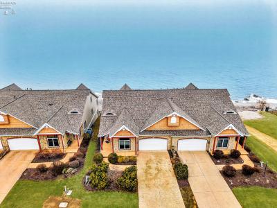 4319 Shore Drive, Lorain, Ohio 44053, USA