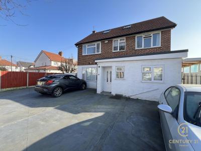 19, Hinton Avenue, HOUNSLOW, United Kingdom