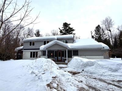 47  Ch. Notch, Chelsea, Quebec J9B 1G5, Kanada