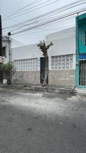 cristobal  colon sur 517,, Santa Catarina, Nuevo León 66350, Mexico