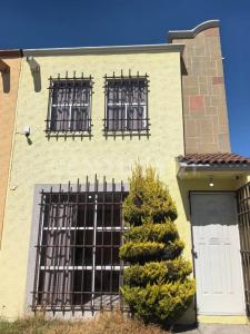 HACIENDA CERRO VIEJO ESQUINA. HACIENDA SAN JUDAS MZ 13 LOTE 70 A 70A,, Toluca, État De Mexico 50210, Mexique