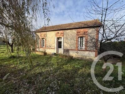 Lurcy Levis, Auvergne 03320, Pháp