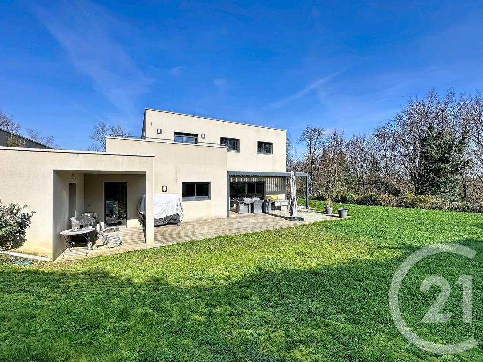 Francheville, ローヌ・アルプ 69340, アキタン