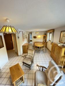 Chatel, Rhône-Alpes 74390, France